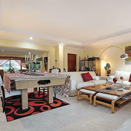 Natalie Guesthouse Bloubergstrand Luaran gambar