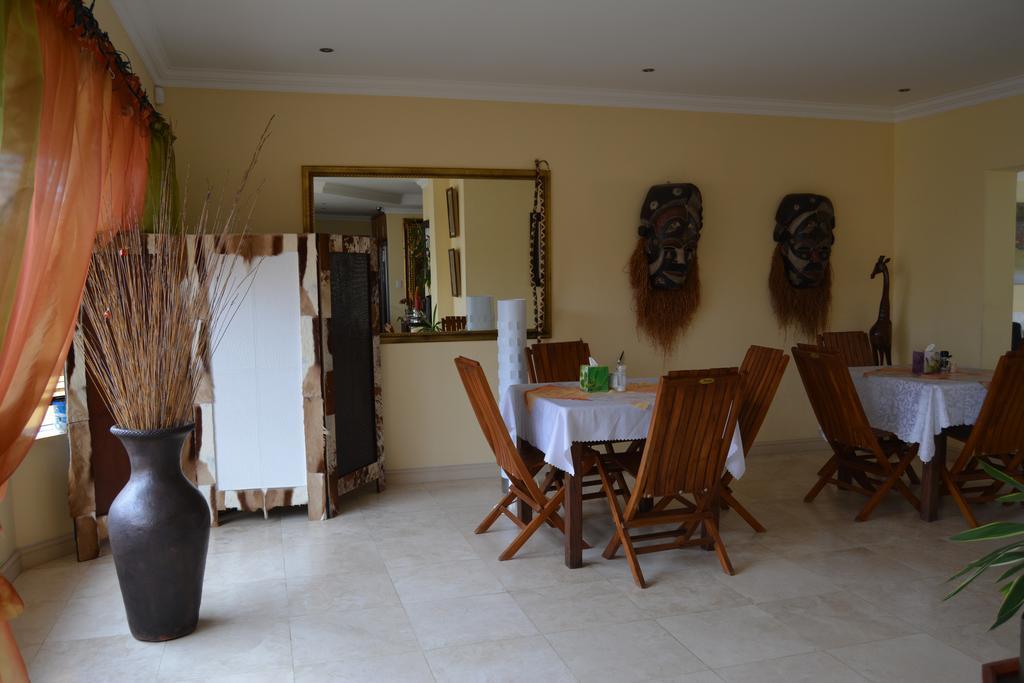 Natalie Guesthouse Bloubergstrand Luaran gambar
